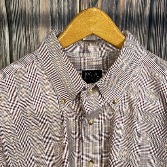Jos. A. Bank Long Sleeve Men’s Dress Shirt - Picture 3 of 4